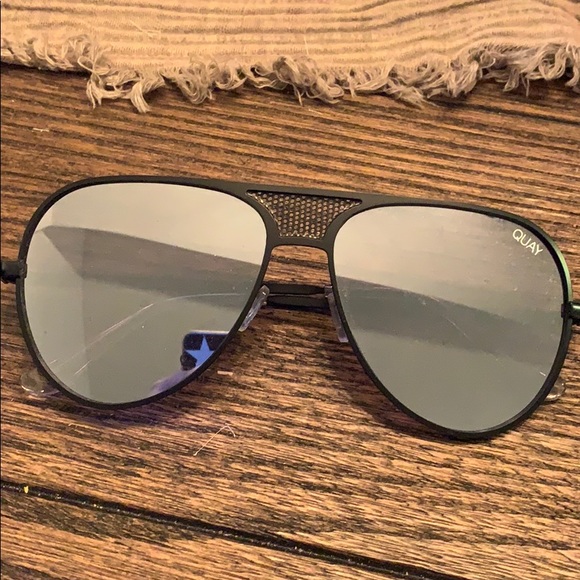 Quay Australia Accessories - Quay x Kylie Iconic Aviator sunglasses